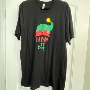 Bella Canvas black s/s graphic tee “Papaw Elf” Size XL Unisex
